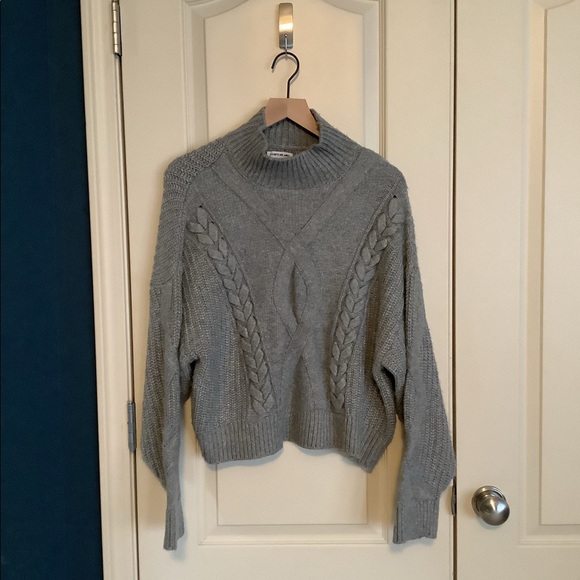 Elizabeth and James Cableknit Mock Crop Sweater Size L - Picture 1 of 5